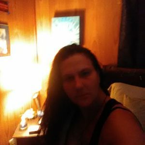 Meet your Posher, Lindy